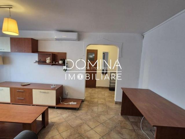 Închiriere apartament 2 camere, ultracentral, vedere panoramică, strada Unirii