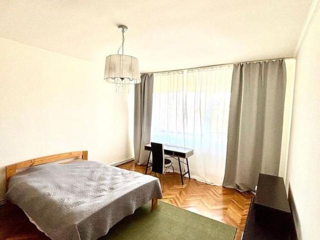Închiriere apartament 2 camere – zonă centrală, Plopilor, Cluj Napoc