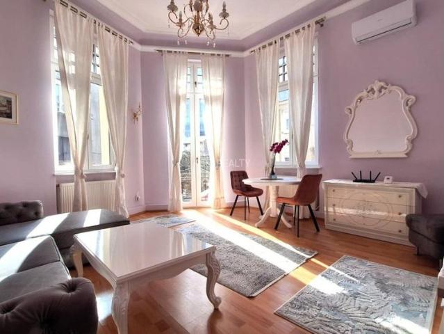 Inchiriere apartament 2 camere, zona Armeneasca, mobilat, utilat, comision 0%