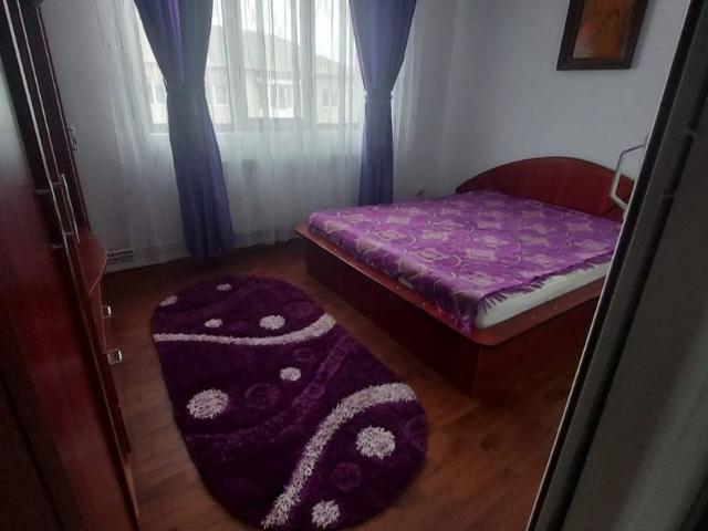 Închiriere apartament 2 camere, zona micro 4 Targoviste