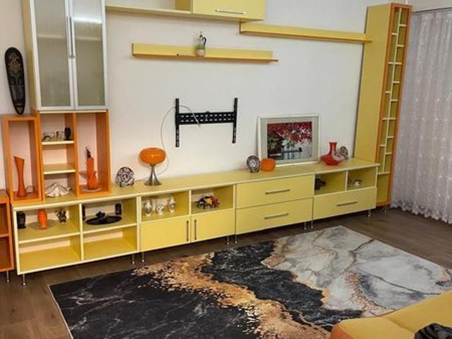 Inchiriere apartament 4 camere