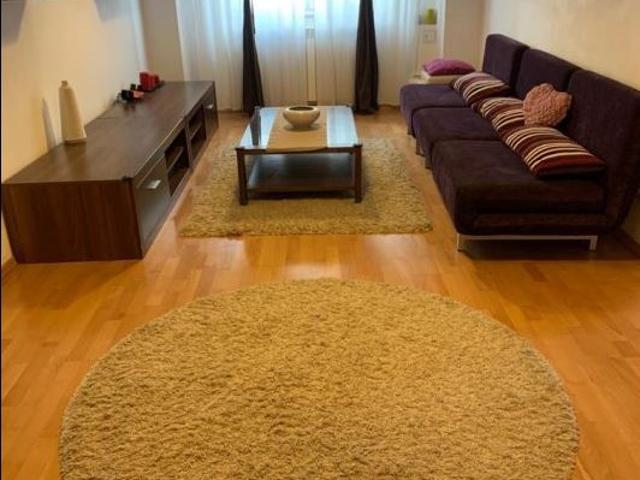 Inchiriere Apartament 4+ Camere