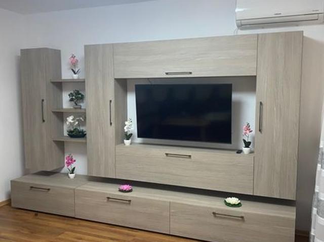 Inchiriere apartament 4 camere