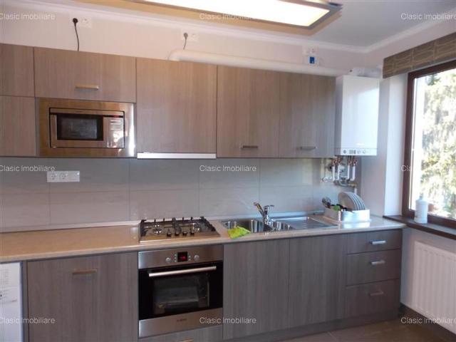 Inchiriere apartament 4 camere de LUX in Gruia zona Rosetti