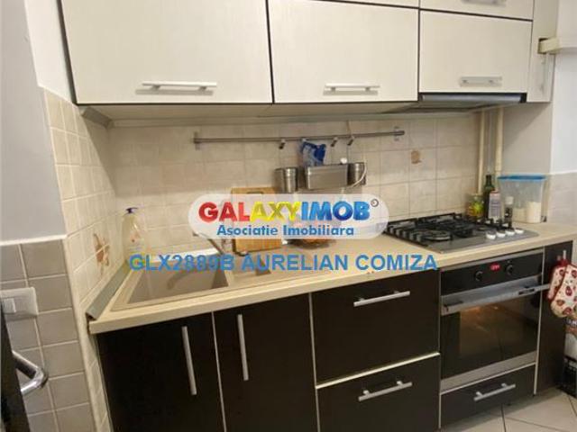 inchiriere apartament 4 camere decomandat piata veteranilor