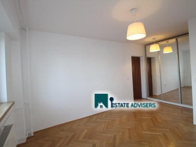Inchiriere apartament 4 camere, Fabrica de Gheata Colentina