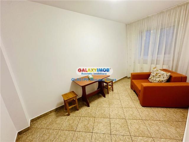Inchiriere apartament 4 camere, in Ploiesti, zona Malu Rosu