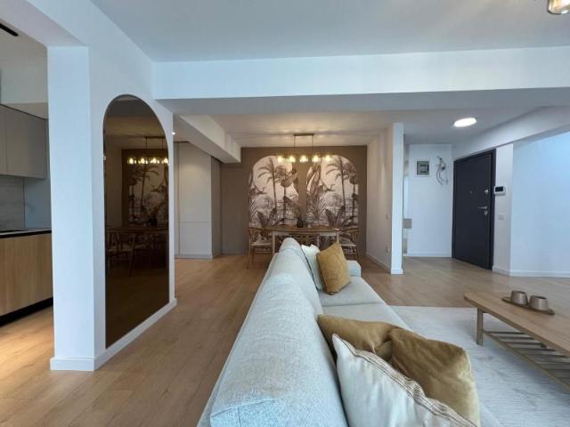 Inchiriere Apartament 4 Camere Iancu Nicolae British School