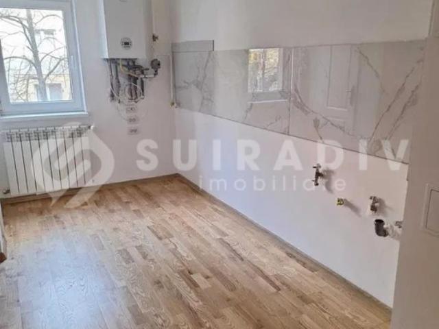 Inchiriere apartament 4 camere | Nemobilat | Zorilor | Loc de parcare