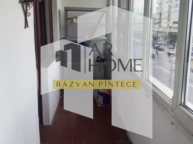 Inchiriere apartament 4 camere, zona Malu Rosu, Ploiesti