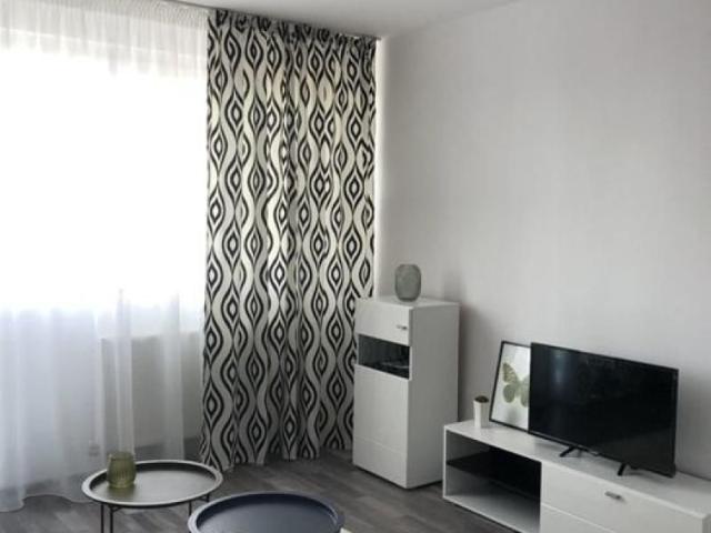 Inchiriere Apartament cochet Metrou Eroii Revolutiei