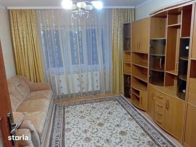 Inchiriere apartament cu 3 camere