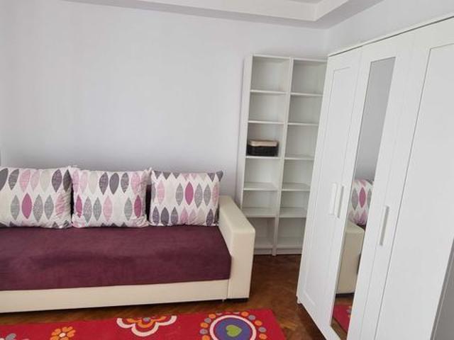 Inchiriere apartament cu 3 camere amenajat