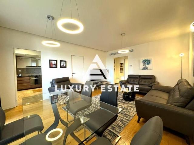 Inchiriere apartament cu 3 camere mobilat in zona Armeneasca Universitate centru