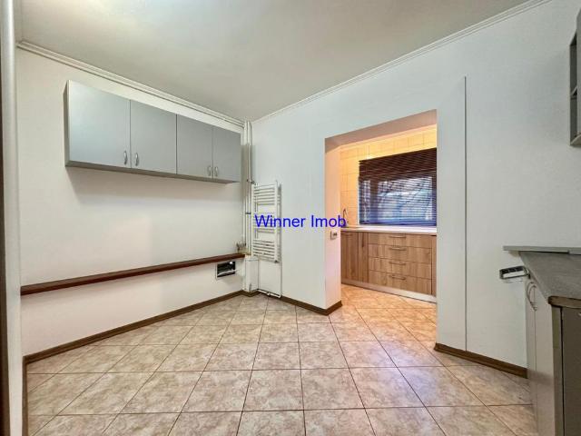 Inchiriere apartament cu 3 camere Sos.Oltenitei