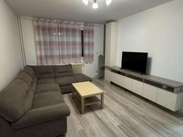 Închiriere Apartament cu 3 camere, parter, parcare, pet friendly, 8 min metrou