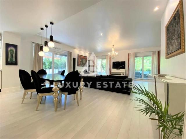 Inchiriere apartament elegant 4 camere vedere Parc Herastrau