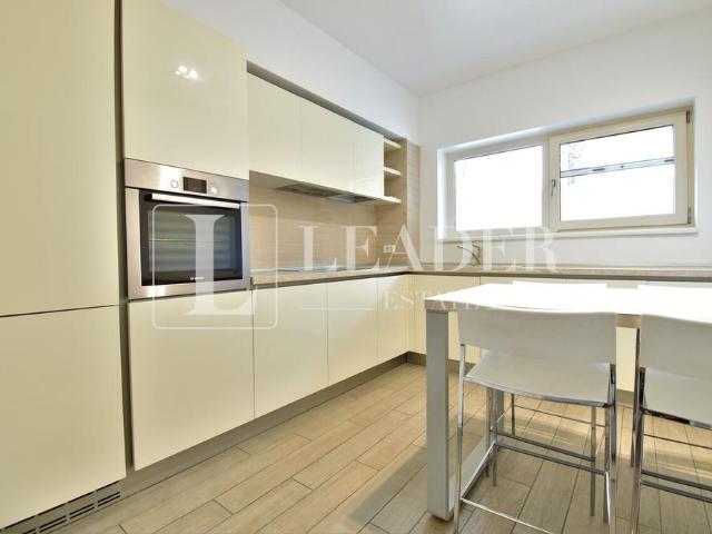 Inchiriere apartament I Herastrau