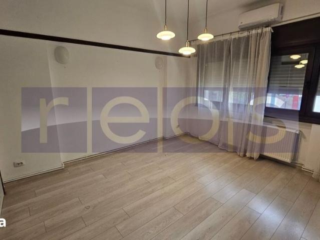 INCHIRIERE APARTAMENT ÎN VILĂ INTERBELICĂ – 5 CAMERE, ZONĂ CENTRALĂ