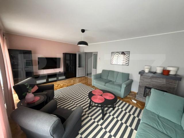 Inchiriere apartament la casa, Central, 150 mp