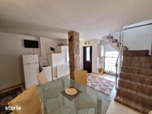 Inchiriere apartament la casa, Centru Bascov