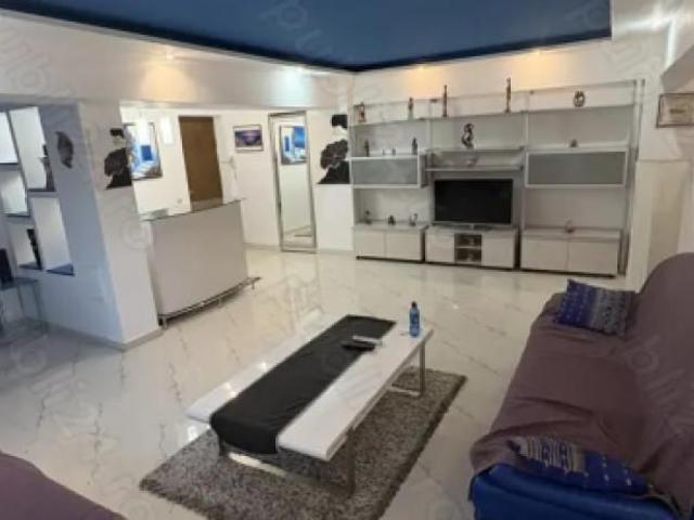 INCHIRIERE APARTAMENT LUX CU 3 CAMERE UNIRII FANTANI/TENTANT ID: TEN17453