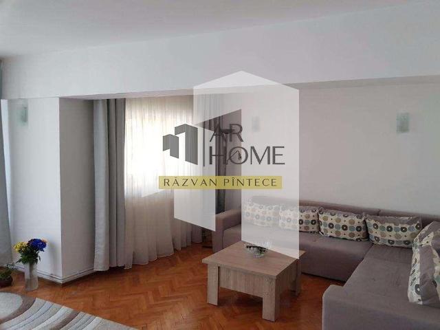 Inchiriere apartament modern, 3 camere, zona Ultracentrala, in Ploiest