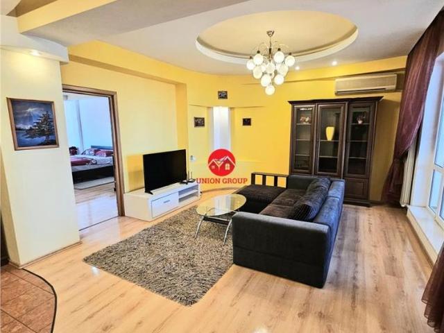 Inchiriere Apartament Superb 180 mp, Centru Vechi