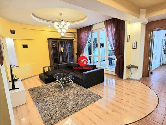Inchiriere Apartament Superb 180 mp, Centru Vechi