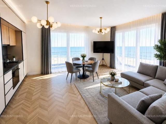 Inchiriere Apartamente cu vedere frontală la mare prima linie la plajă