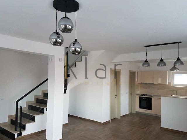 Inchiriere casă tip duplex cartier Europa