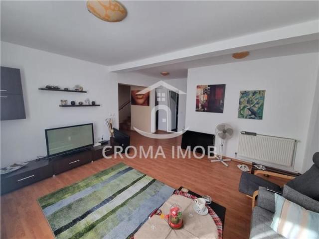 Inchiriere Casa 3 camere, curte proprie, zona Albert, Ploiesti