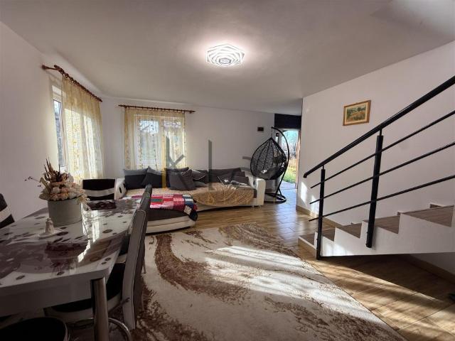 Inchiriere casa Feleac zona Bisericii cu 720 teren