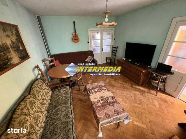 Inchiriere Casa Mobilata 6 Camere CETATE pretabila pentru muncitori