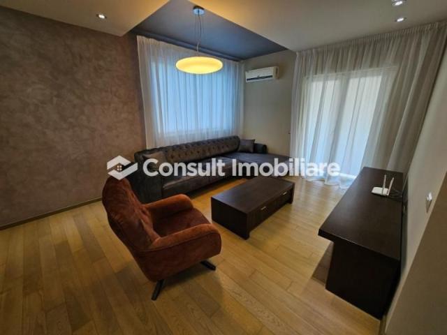 Inchiriere | Casa tip vila | zona Gruia