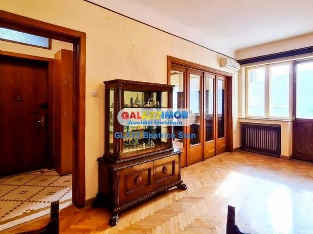 Inchiriere etaj 1 in vila Cotroceni / Dr. Lister / Arenele BNR