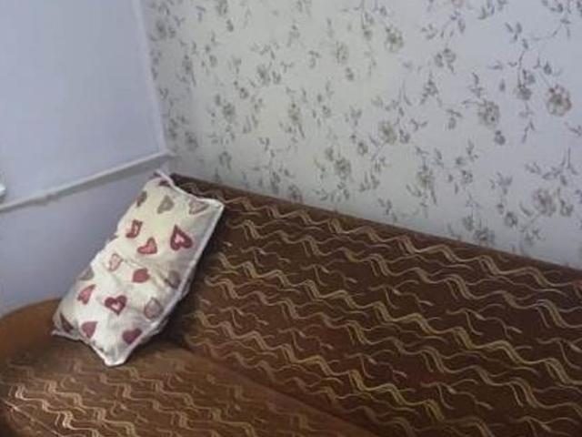 Închiriere garsonieră confort redus, eraj 1, zonă foarte liniștită, Unirii Sud