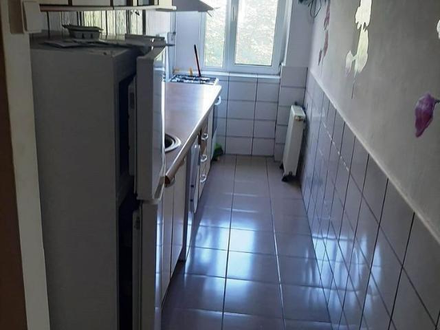 Închiriere garsonieră mobilată, conf. 1, etaj 2, Micro 14, cu contract