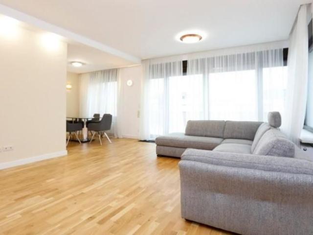 Inchiriere Penthouse NOU 3 camere zona lac Floreasca parc Verdi