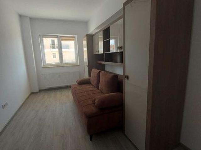 Inchiriere studio