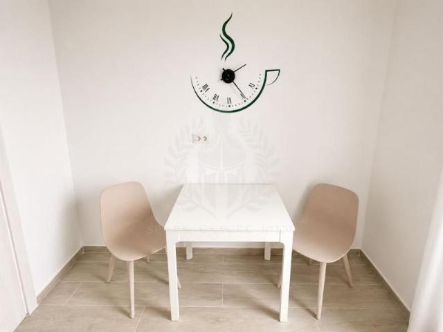 Inchiriere studio modern, parcare, zona Albert, MRS Village, Ploiesti