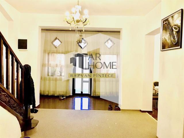 Inchiriere spatiu 5 camere, 130 mp, parter, ultracentral, Ploiesti