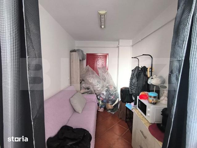 Inchiriere spatiu comercial cu vitrina la strada principala, 70 mp