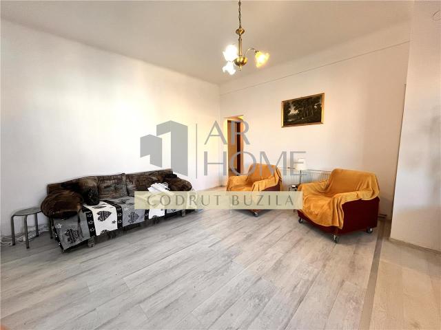 Inchiriere spatiu comercial sau locuinta, ultracentral Ploiesti