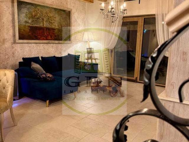 Inchiriere vila de lux PREMIUM Brasov Tractorul Coresi