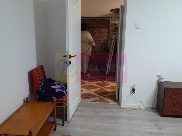 Inchiriere 2 cam Valea lunga 400 eur