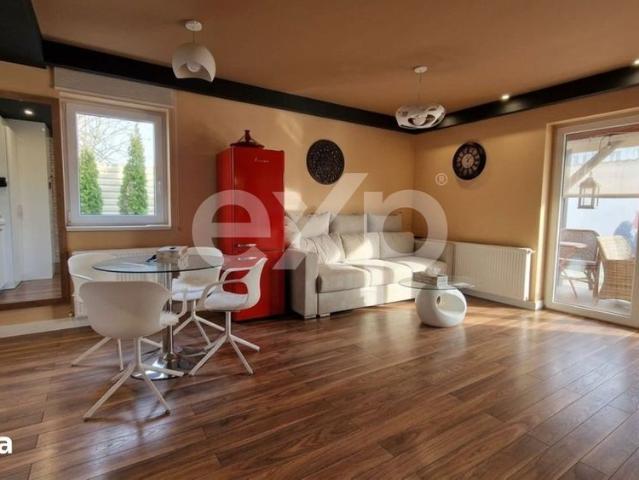 INCHIRIERE | 2 camere cu curte proprie 108 mp – alternativa la casa