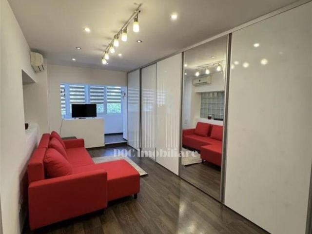 Inchiriere 2 camere|CrangasiPet Friendly