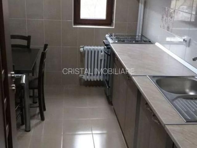 Închiriere 2 camere, etaj 2, balcon inchis, langa Parcul IOR