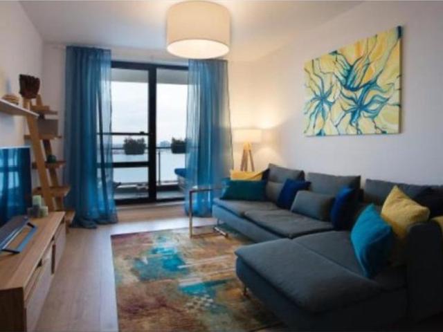 inchiriere 2 camere lux Aviatiei, parcare inclusa